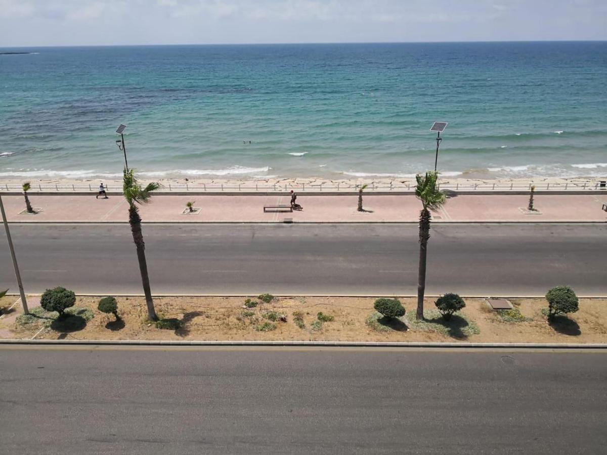 Big Seafront Apartment In Saida Lebanon Bagian luar foto